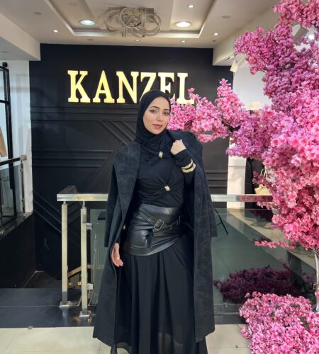 جاكيت جلد طويل